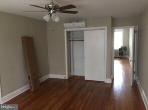 2302 N Broom St in Wilmington, DE - Building Photo - Building Photo