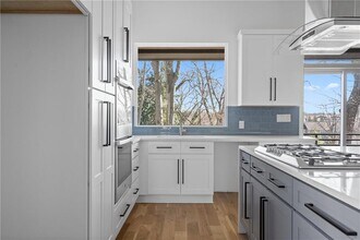 147 Hutchinson St NE in Atlanta, GA - Building Photo - Building Photo