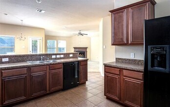 5201 Bear Valley Dr in McKinney, TX - Building Photo - Building Photo