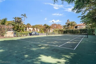 8950 Colonnades Ct E in Bonita Springs, FL - Building Photo - Building Photo