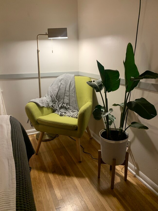 3321 Bryant Ave S in Minneapolis, MN - Foto de edificio - Building Photo