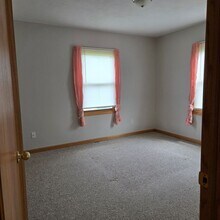 1500 9th St NW in Cedar Rapids, IA - Building Photo - Building Photo