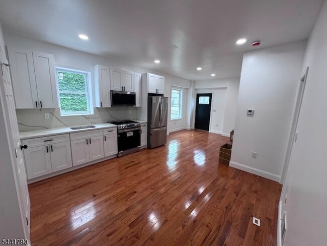 property at 102 10th St