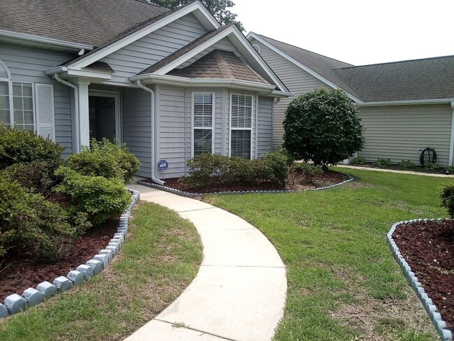 property at 1618 Montclair Dr
