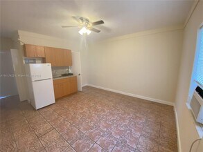 8411 Biscayne Blvd-Unit -10 in Miami, FL - Building Photo - Building Photo