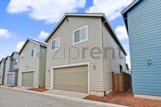 31772 NW Blake Ter in North Plains, OR - Building Photo - Building Photo