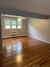 234 Mansion Rd in Cheshire, CT - Building Photo - Building Photo