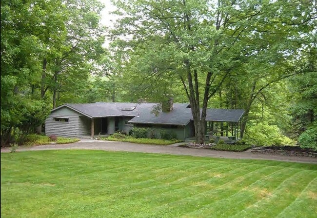 property at 272 Drake Rd
