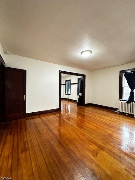 40 Linden Ave in Belleville, NJ - Building Photo - Building Photo