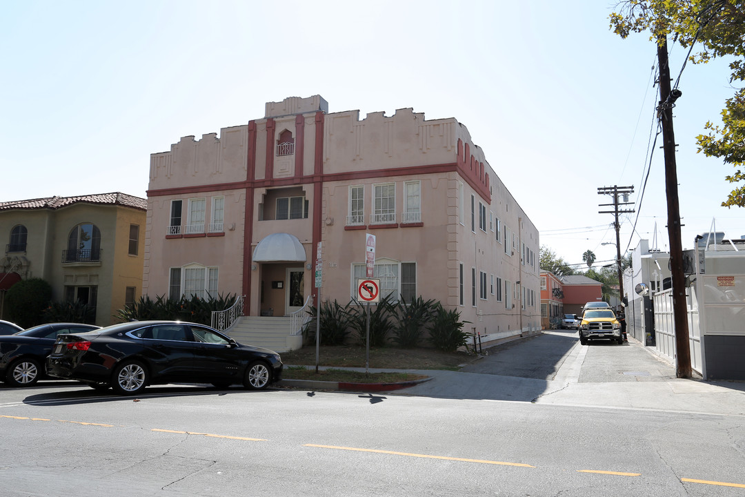 315 S Detroit St in Los Angeles, CA - Building Photo