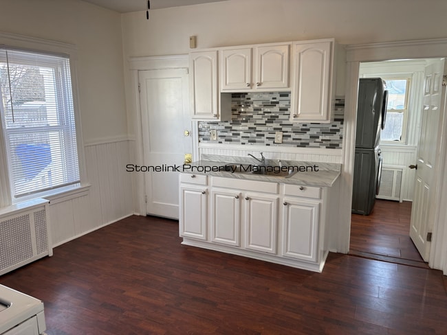 192 Chandler Ave in Pawtucket, RI - Building Photo - Building Photo