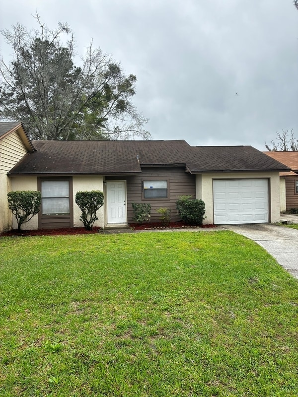 10706 Meadowlea Dr in Jacksonville, FL - Building Photo - Building Photo