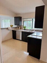 5707 Cody St in Hollywood, FL - Building Photo - Building Photo