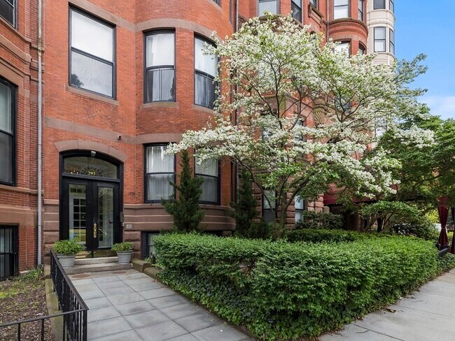 property at 293 Beacon St