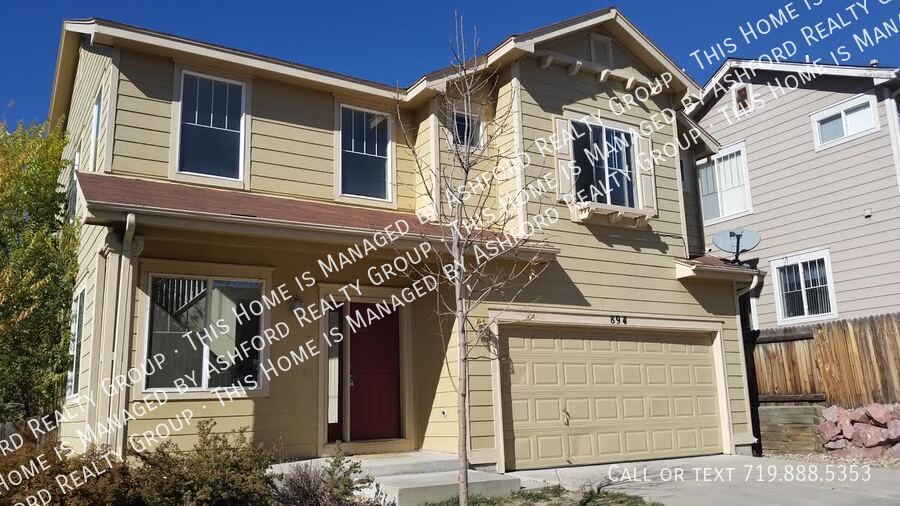 894 Dawn Break Loop in Colorado Springs, CO - Building Photo