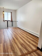 32 Orchard Pl, Unit 2 in Greenwich, CT - Building Photo - Building Photo