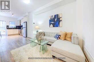 167 Downsview Park Blvd in Toronto, ON - Building Photo - Building Photo