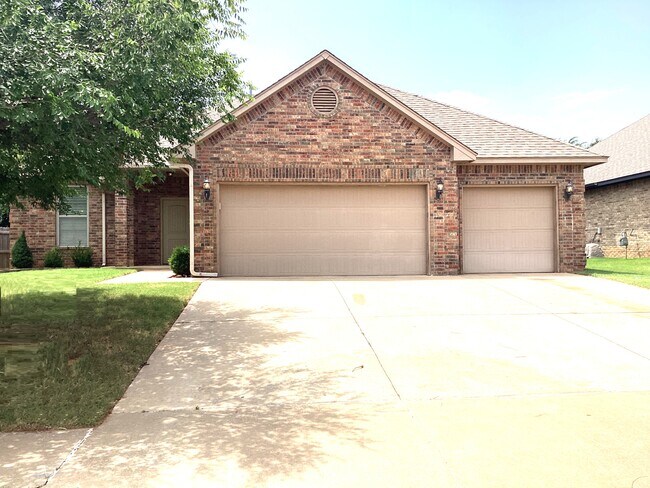 property at 201 Kimberly Dr