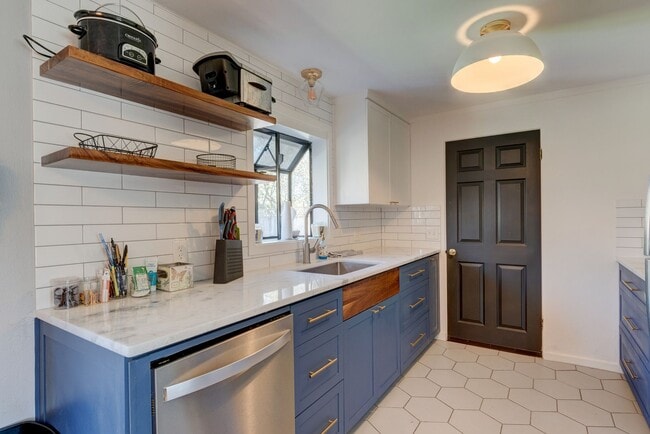 property at 1330 NE 5th Ave