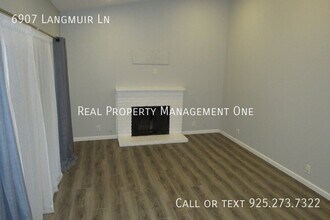 6907 Langmuir Ln in Dublin, CA - Building Photo - Building Photo