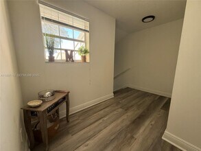 2634 SE 21st Ct in Homestead, FL - Building Photo - Building Photo