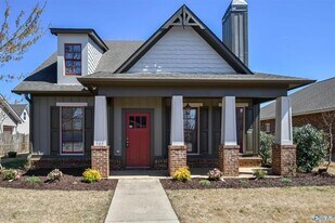 703 River Landing Blvd SW in Madison, AL - Building Photo