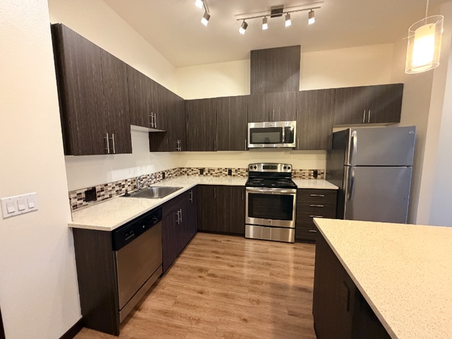 580 8th Ave NE in Issaquah, WA - Foto de edificio - Building Photo