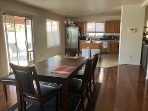 492 E Laredo St in Chandler, AZ - Building Photo - Building Photo