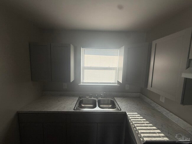 1420 Langley Ave in Pensacola, FL - Building Photo - Building Photo