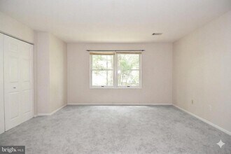 12201 Eagles Nest Ct in Germantown, MD - Building Photo - Building Photo