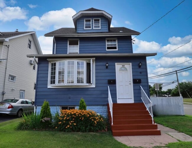 property at 160 Delafield Ave