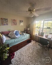 215 Hodgson Dr in Athens, GA - Building Photo - Building Photo