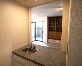 8418 Fathom Cir in Austin, TX - Building Photo - Building Photo