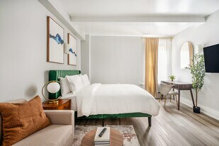 234 W 73rd St in New York, NY - Building Photo