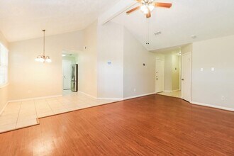 11711 Spruce Mountain Dr in Houston, TX - Building Photo - Building Photo