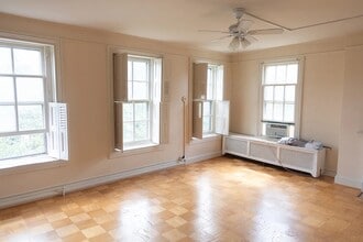 246 W Lanvale St in Baltimore, MD - Building Photo - Building Photo