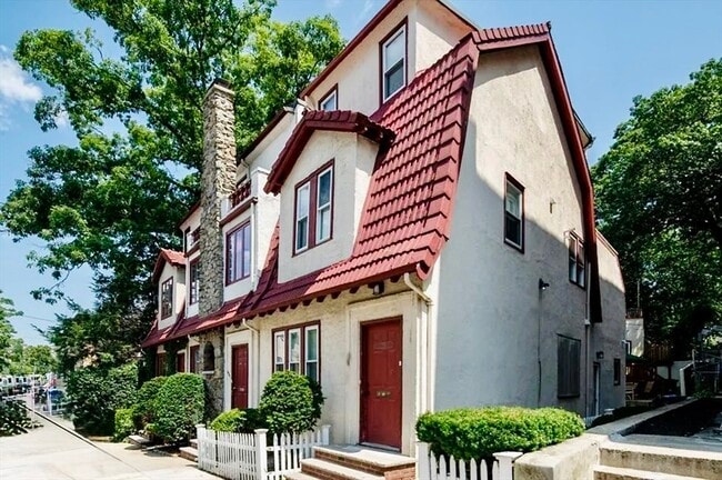 129 Sutherland Rd in Boston, MA - Building Photo - Building Photo