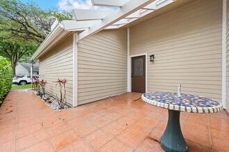 14912 SW 143rd Ct in Miami, FL - Building Photo - Building Photo