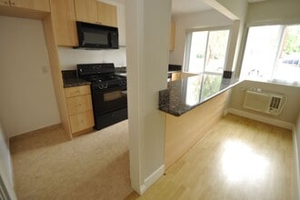 14025 in Sherman Oaks, CA - Building Photo - Interior Photo