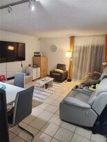 2498 SW 17th Ave, Unit 4209 in Miami, FL - Building Photo