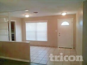 1122 Ibsen Ave in Orlando, FL - Foto de edificio - Building Photo