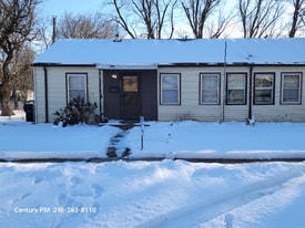 4011 E Whitney Ln, Unit 4011 E Whitney in Wichita, KS - Building Photo