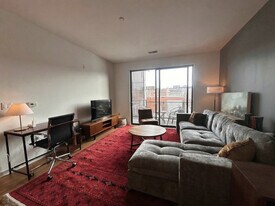 324 S 2nd St in Milwaukee, WI - Building Photo