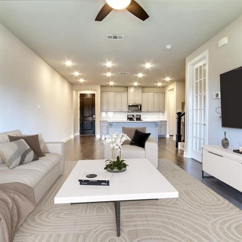 property at 544 Sequoia St
