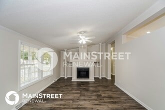 617 E Walnut Ave in Wake Forest, NC - Foto de edificio - Building Photo