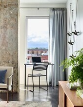 54 Medford St, Unit F in Somerville, MA - Building Photo - Building Photo