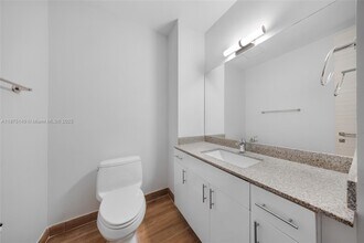 3265 Bird Ave in Miami, FL - Building Photo - Building Photo