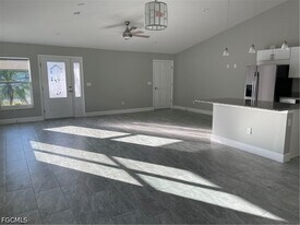 174 Broward Ave in La Belle, FL - Building Photo