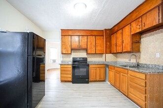 51-53 Leyfred Terrace in Springfield, MA - Building Photo - Building Photo