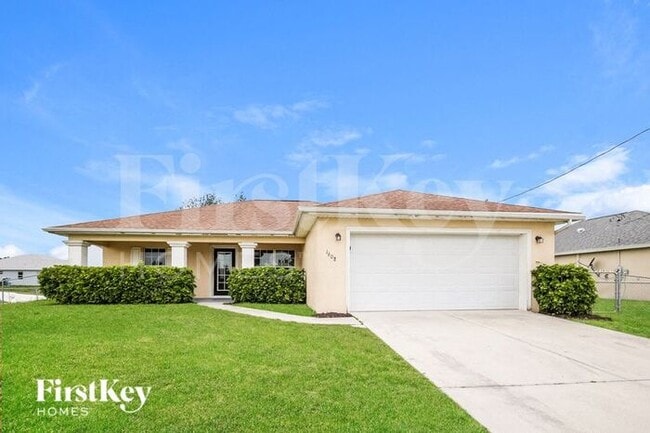 property at 1608 Hazel Ave S